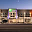 Holiday Inn Express & Suites Chatsworth