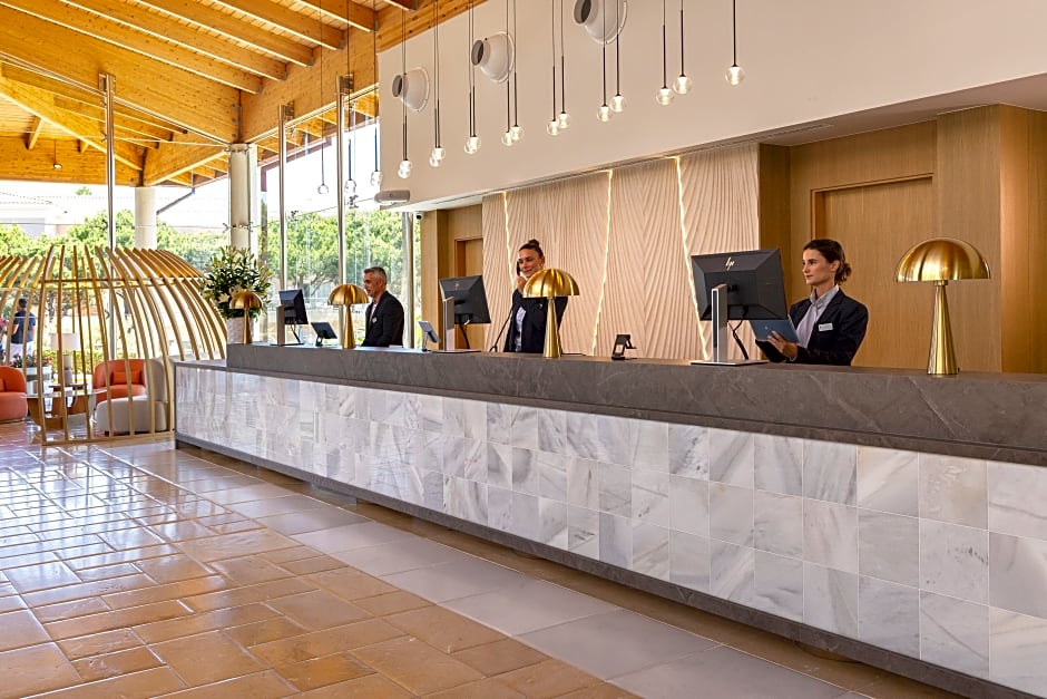 Hipotels Barrosa Palace