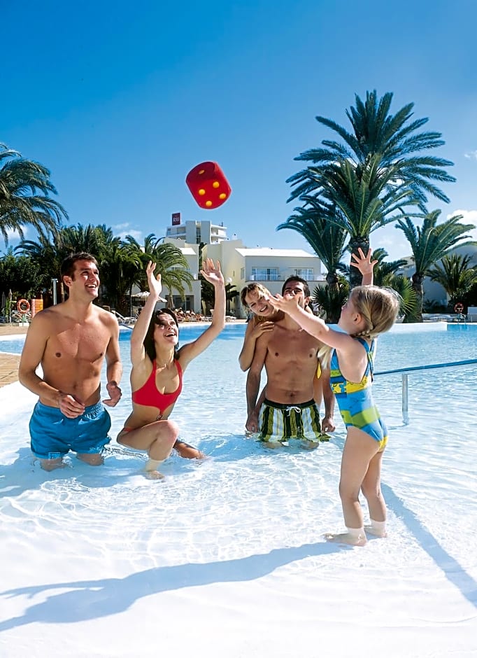 Hotel Riu Oliva Beach Resort - All Inclusive