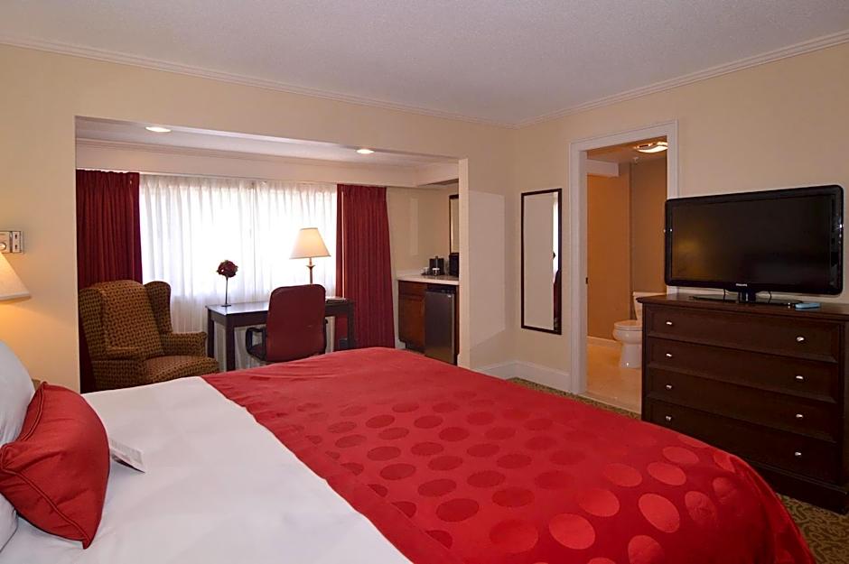 Ramada by Wyndham Seekonk Providence Area