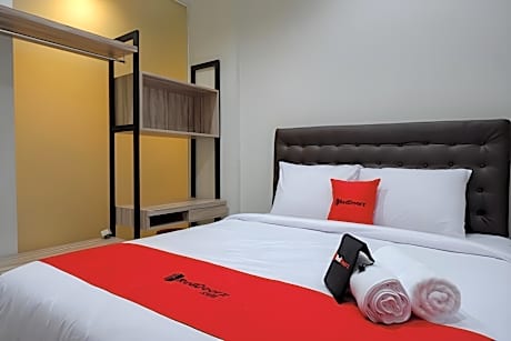 RedDoorz @ Jalan Kartini Semarang