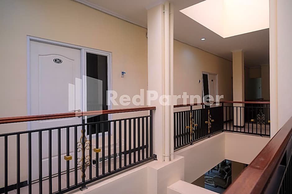 Griya Loka 2 Syariah Near Simpang Lima Mitra RedDoorz