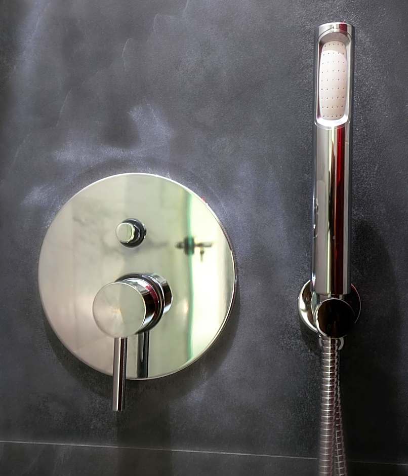 The Elegant Apartments