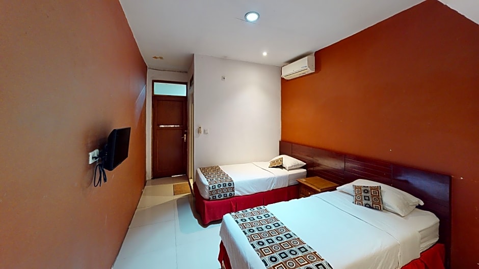 Fora Guesthouse Taman Lingkar