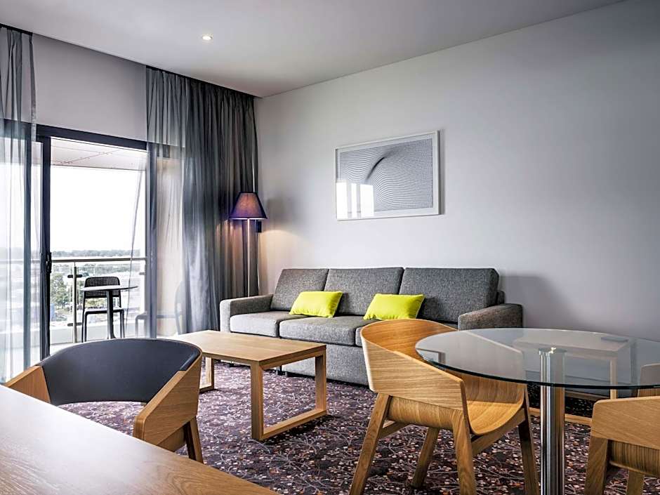 Mercure Sydney Liverpool Hotel