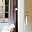 M7 Contemporary Apartments - My Extra Home