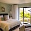 Kinloch Manor & Villas