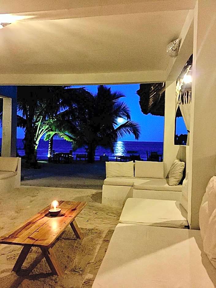 White Dream Lodge & Restaurant, Beachfront, Ocean View