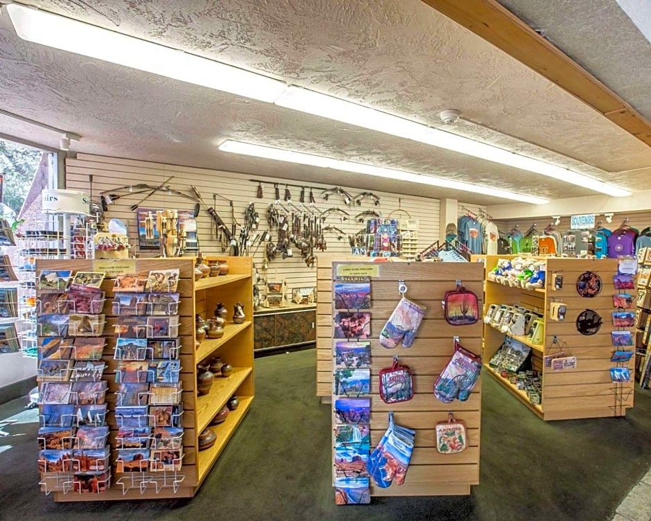 QUALITY INN VIEW OF LAKE POWELL - PAGE