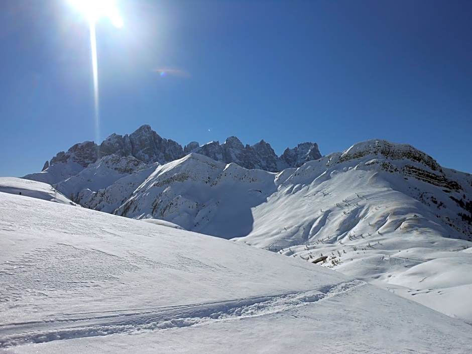 Rifugio Capanna Passo Valles