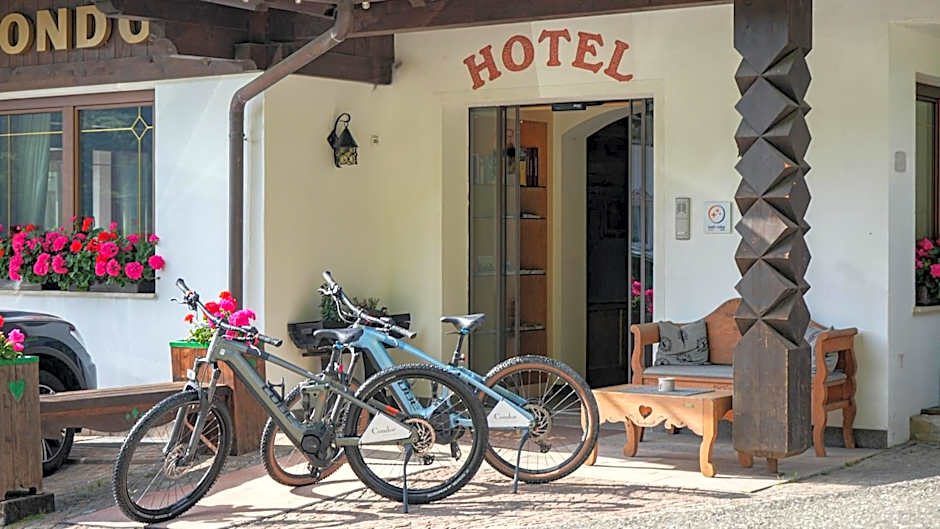 Hotel Condor