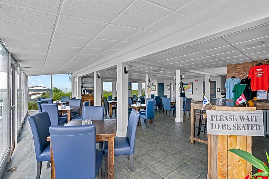 Edge of the Avalon Inn