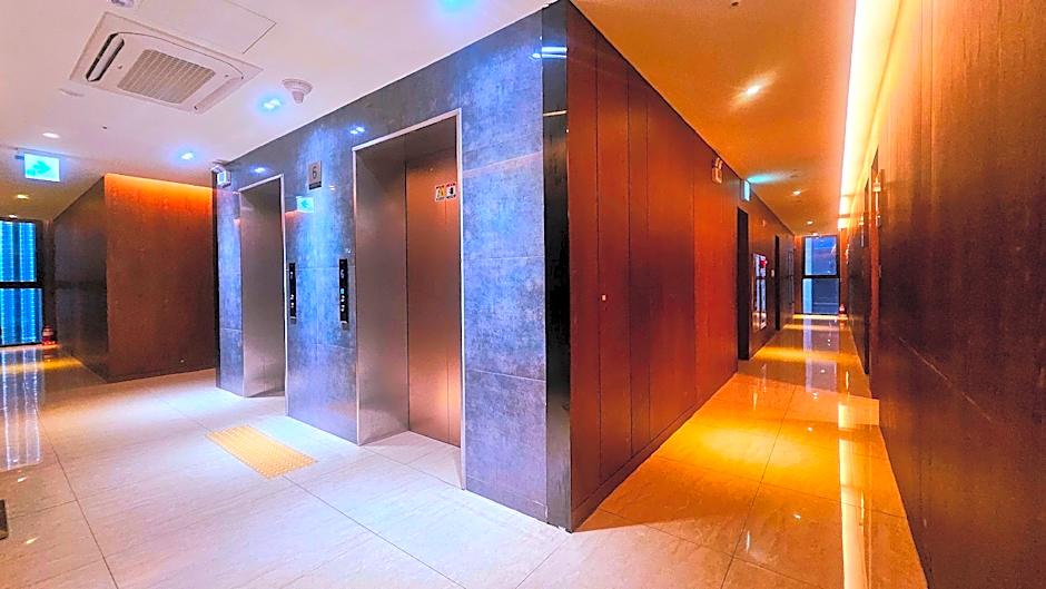 Guri Galmae Indi Present Hotel