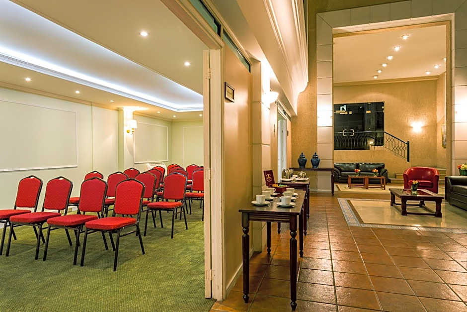 Park Plaza Apartments