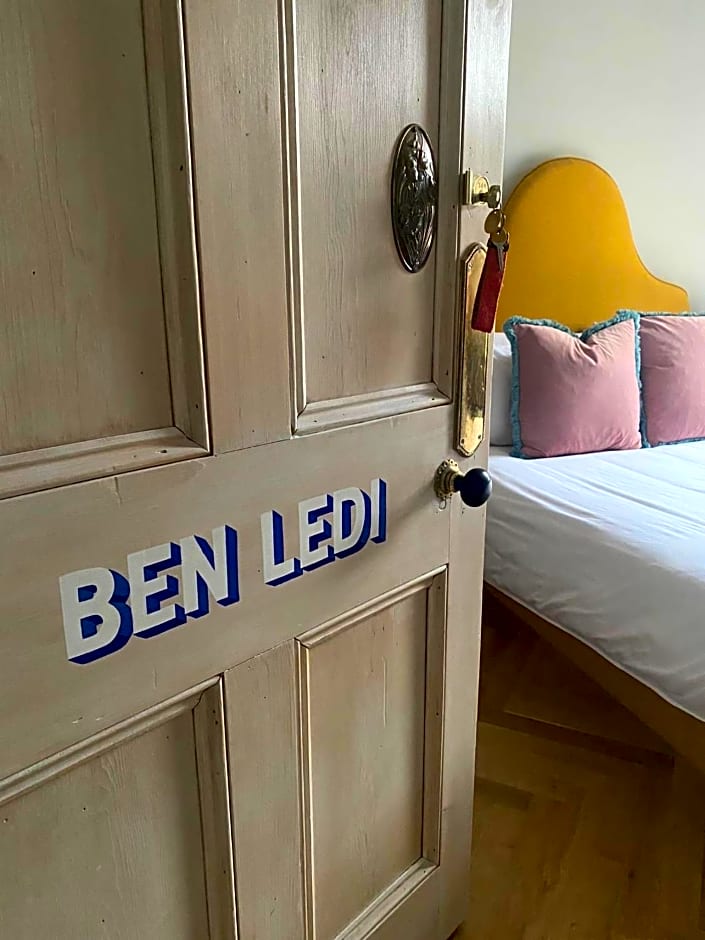 Ben A'an House
