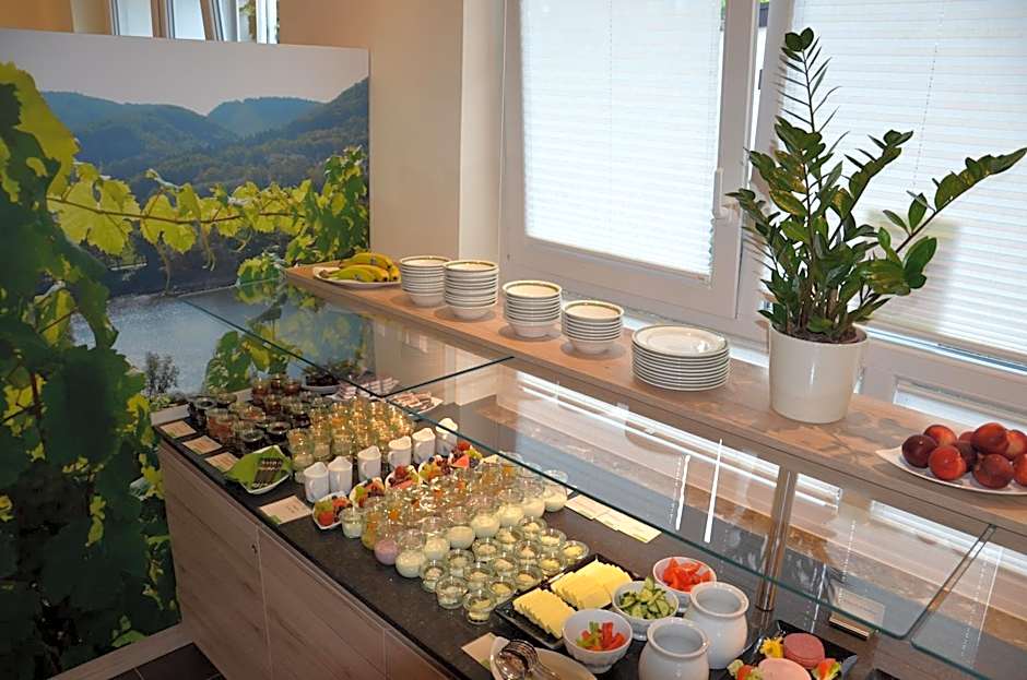 Flair Hotel am Rosenhügel - Garni