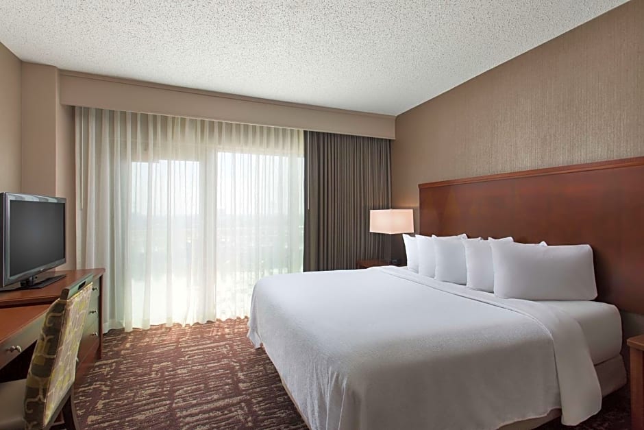 Embassy Suites By Hilton Dallas -Frisco/Hotel, Convention Center & Spa