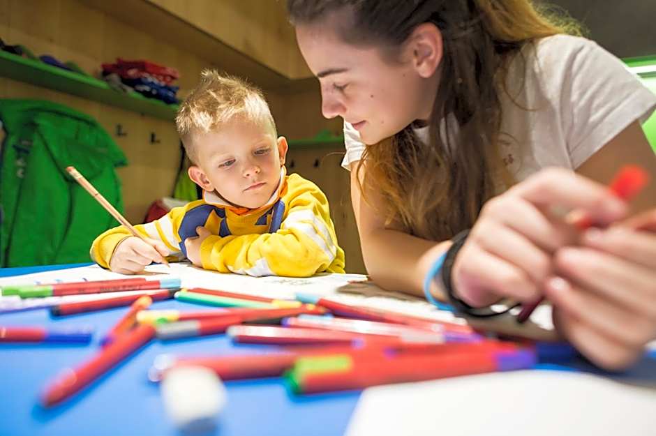 Biancaneve Family Hotel