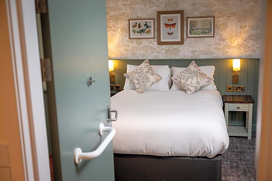 Ardencaple Hotel by Greene King Inns