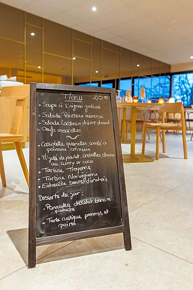 B Hotel Troyes Aeroport