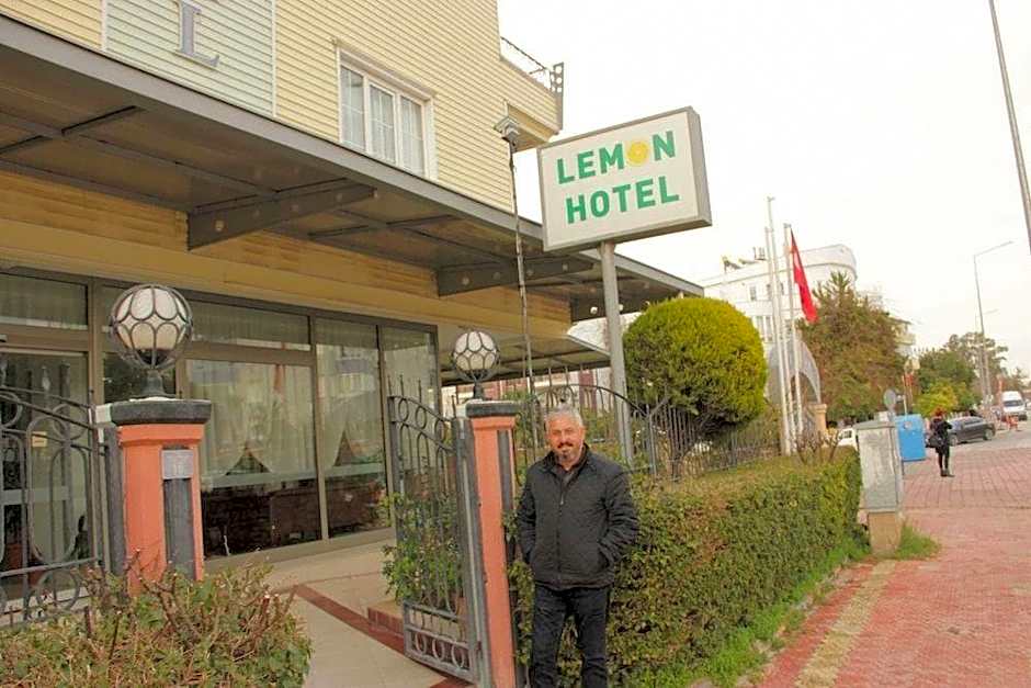 Lemon Hotel