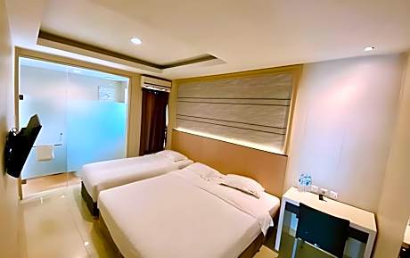 Superior Triple Room