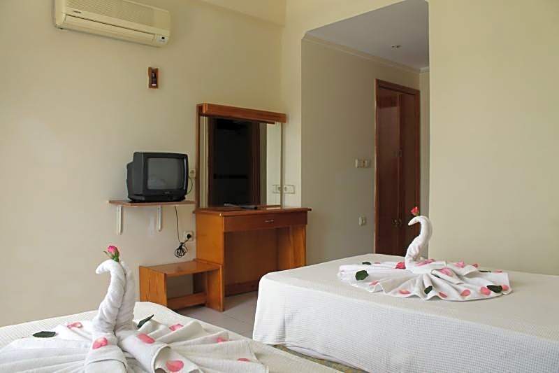 Tal Beach Hotel