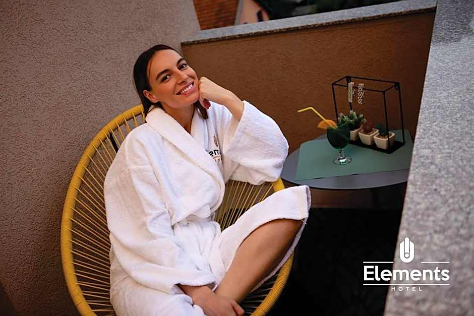 Hotel Elements