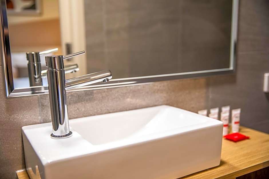 Nightcap at Manhattan Hotel