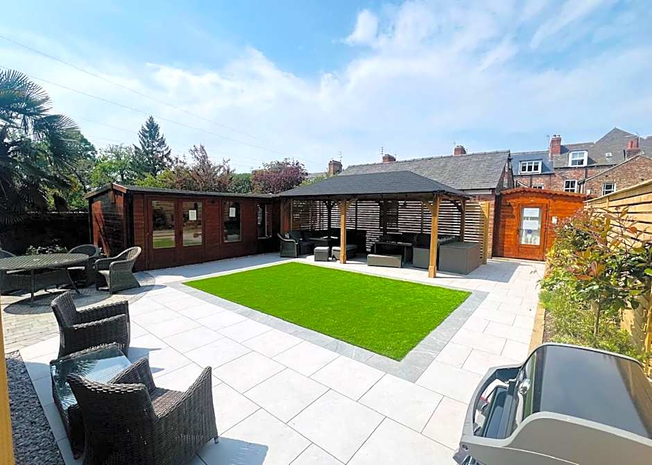 Hedley House Hotel & Apartments