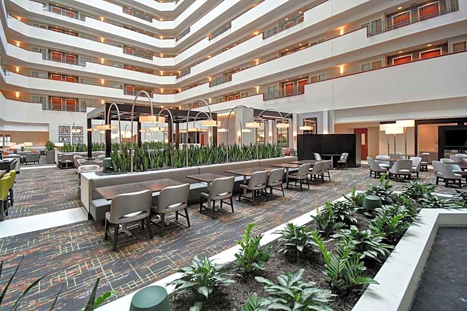 Embassy Suites By Hilton Hotel Little Rock