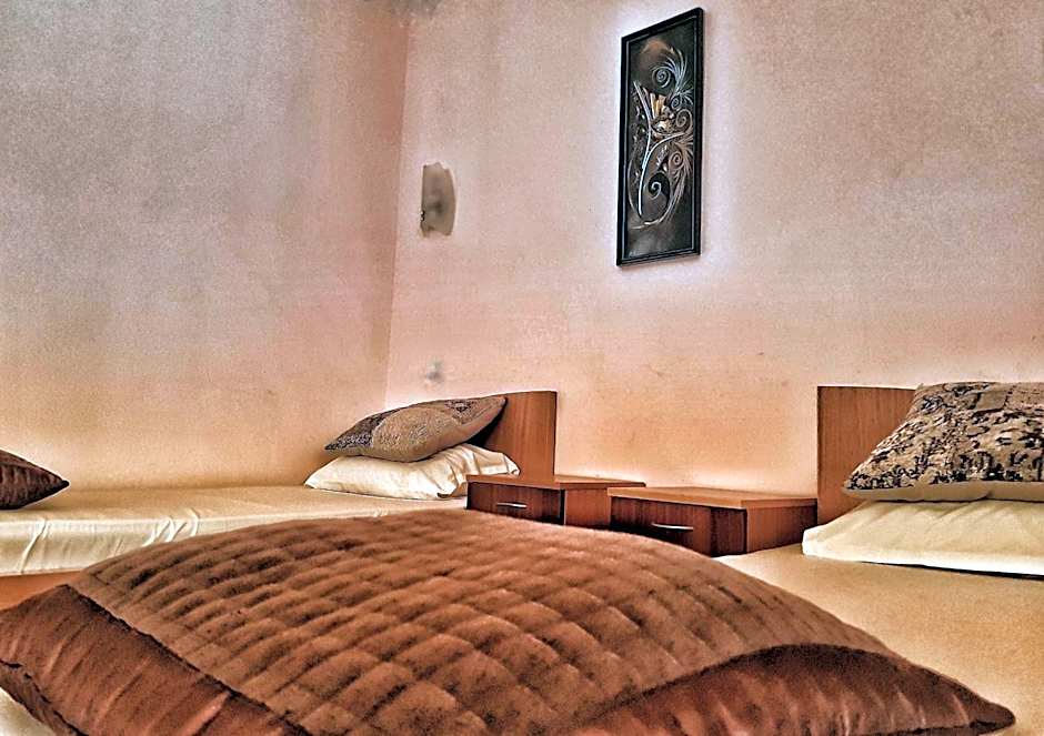 Discret Hotel & Restaurant