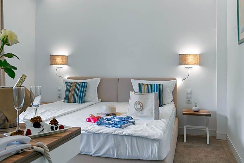 HVD Nympha Hotel - All Inclusive, Private Beach & Free Parking - Adults Only