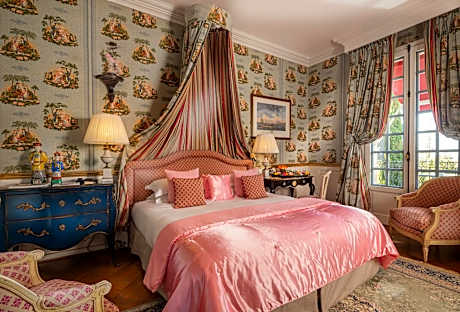 Elegance Double Room