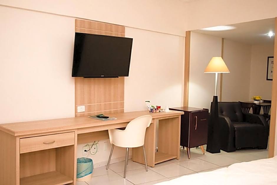 Photo 1 of 5 of Suite