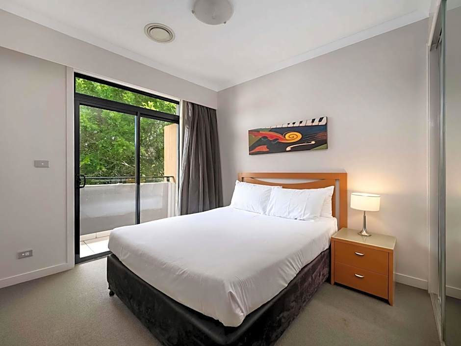 Mercure Kooindah Waters