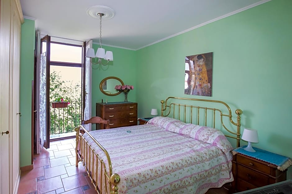 La Piazza – Sant' Agnello-Sorrent, CO