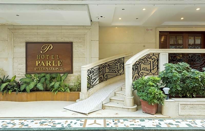 Hotel Parle International