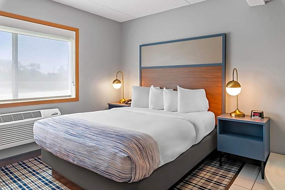 AmericInn by Wyndham Crookston U of M Crookston