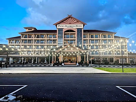 Putra Brasmana Hotel