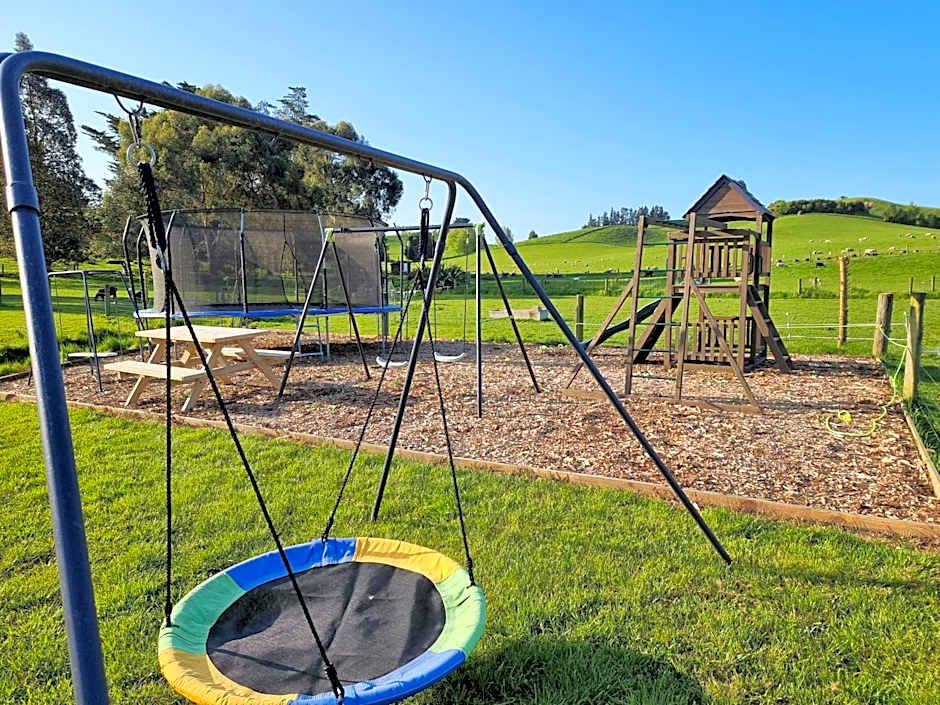 Cheviot Motels, Cabins and Camp