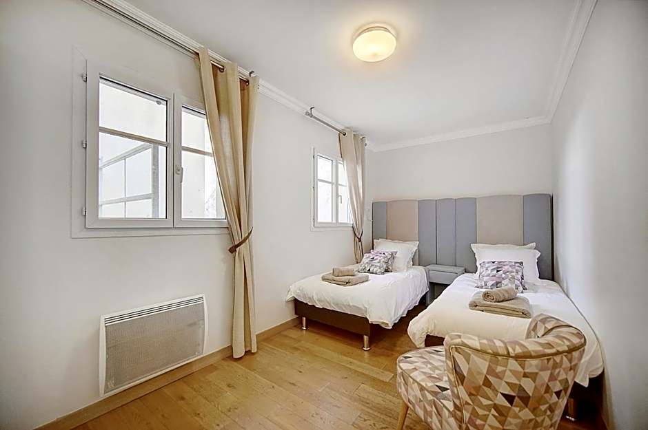 Cannes banane 50m croisette, luxueux 4 pièces dans résidence de standing