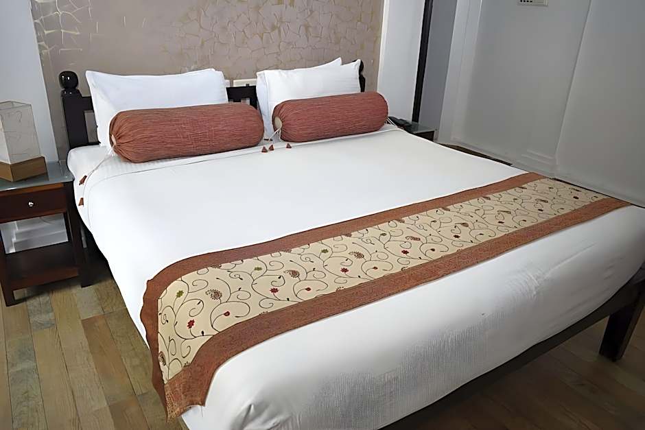 Le Chateau - A Heritage Boutique Hotel