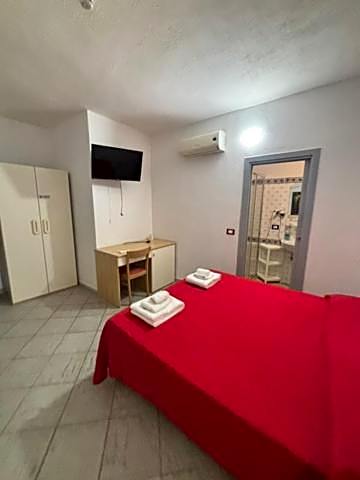 Petite Maison - Petits Appartements