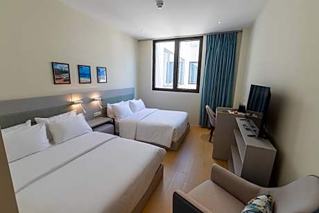 Double Queen Room