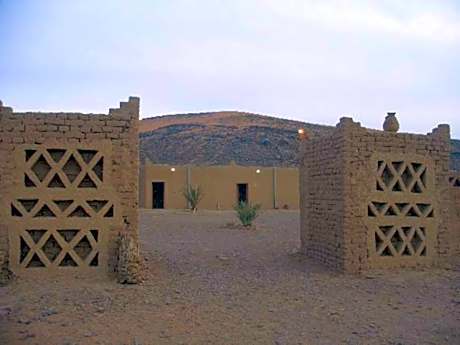 Auberge Camping Tafraoute Montagnes