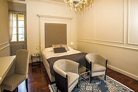 Deluxe Double or Twin Room with Garden View