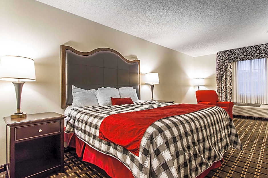 Evangeline Downs Hotel, an Ascend Collection Hotel