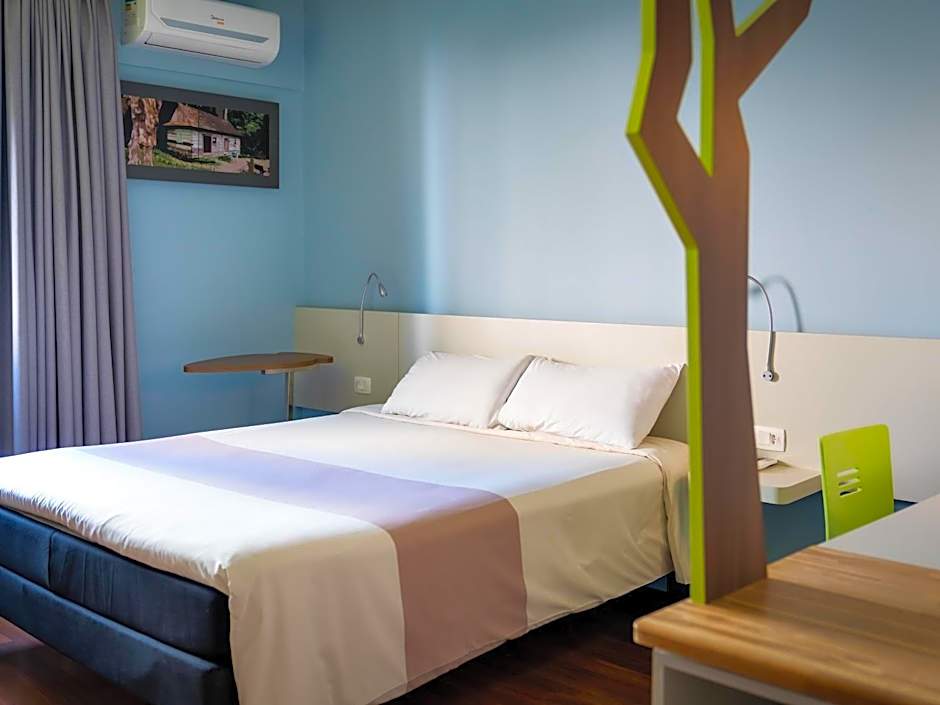 ibis Styles Curitiba Centro Civico