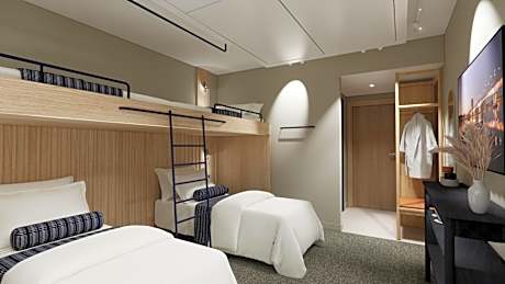 Standard Quadruple Room